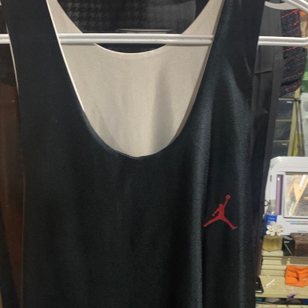 Jordan Reversible Singlet - Picture 4 of 5